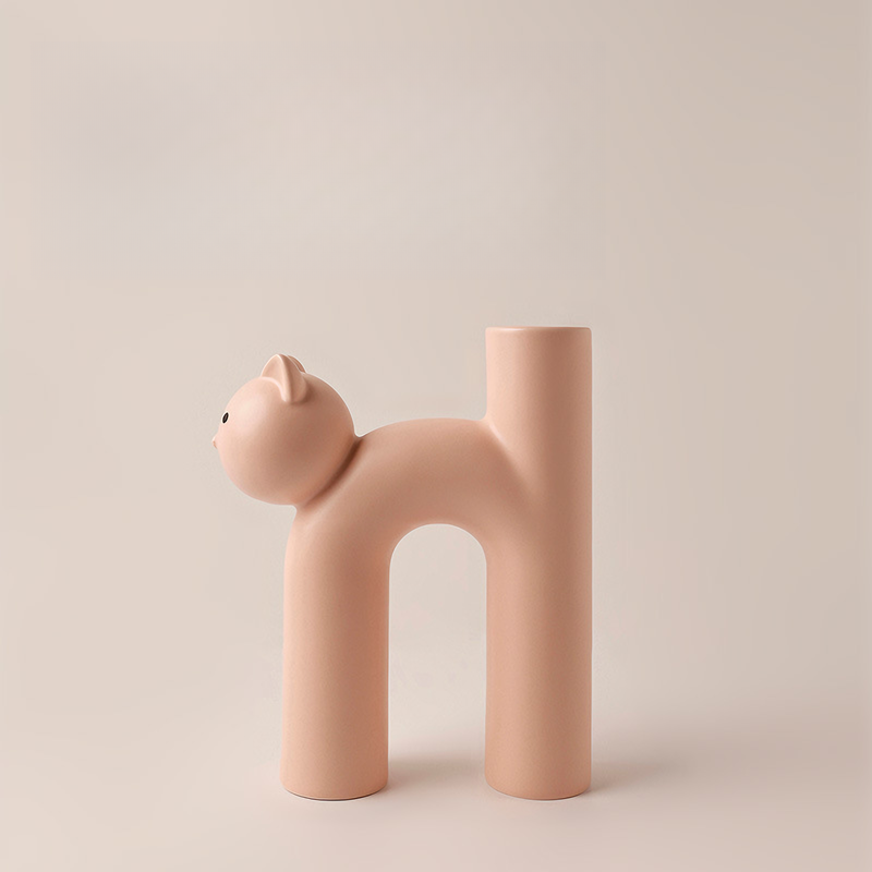 Tube Cat Flower Vase - Matte Light Dogwood Pink