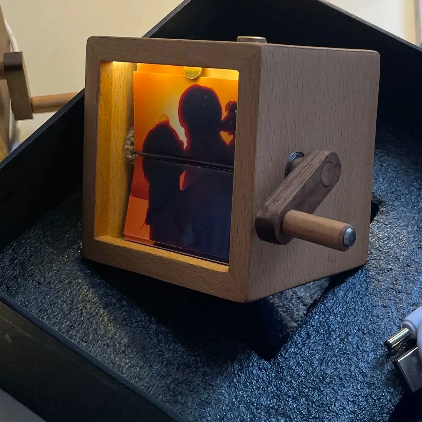 🔥This week's hot sale🔥Flip-page photo frame animation machine