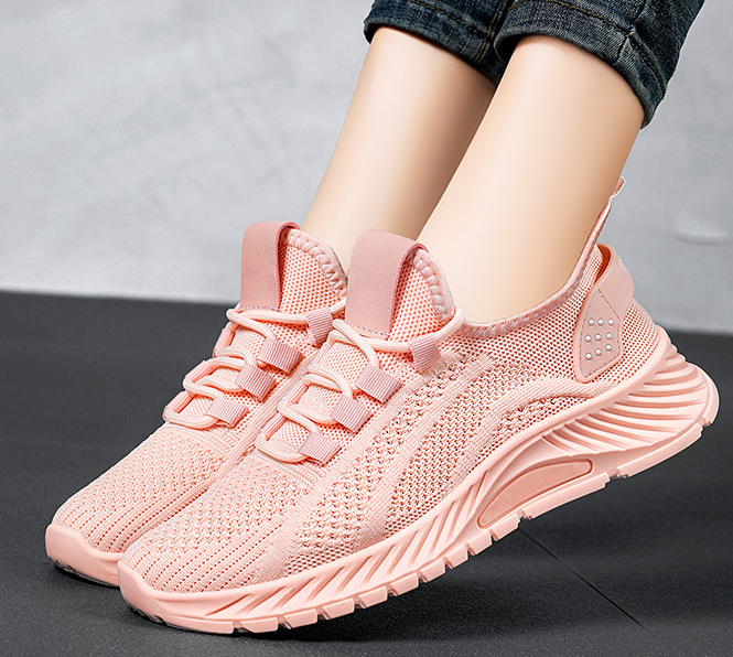 2025 New Thin Breathable Sports Tennis Shoes