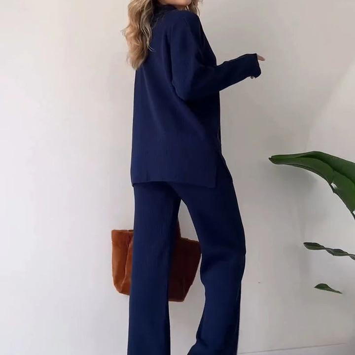 CasualKnit - Add a Touch of Elegance to Your Casual Wear