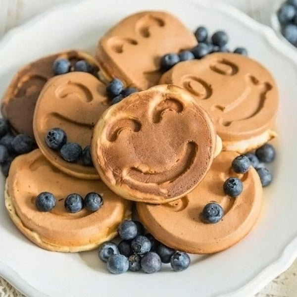 HappiPan — Perfectly Shaped Smiley Pancakes for a Happy Start to the Day